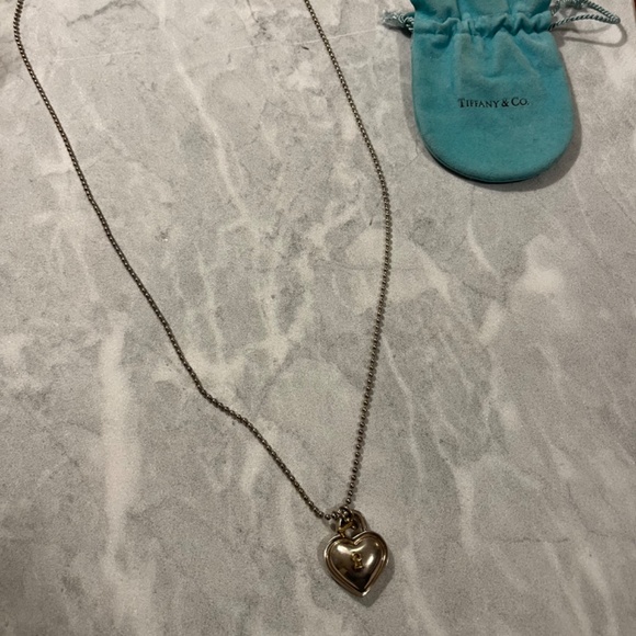 Rare 1994 Tiffany & Co. Heart and Key Necklace - Picture 4 of 6